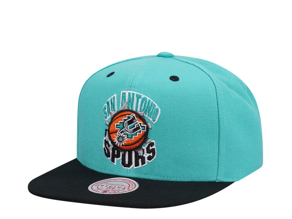 Mitchell & Ness San Antonio Spurs Breakthrough Two Tone Snapback Gorra