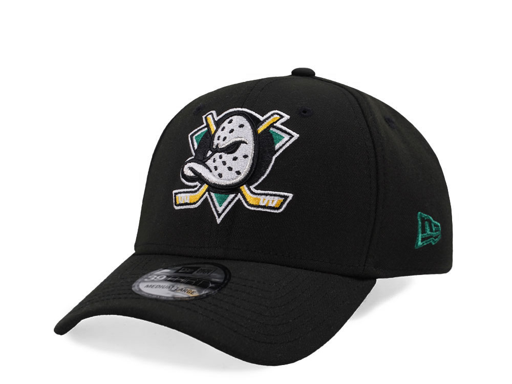 New Era Anaheim Ducks Classic Black Edition 39Thirty Stretch Gorra