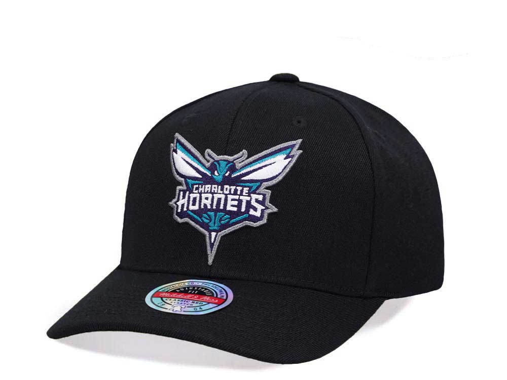 Mitchell & Ness Charlotte Hornets Hardwood Classic Red Flex Update Snapback Gorra