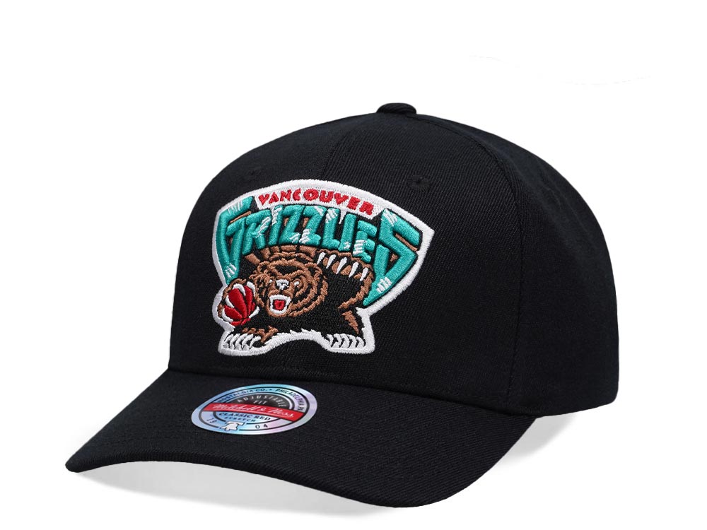 Mitchell & Ness Vancouver Grizzlies Black Hardwood Classic Red Flex Snapback Gorra