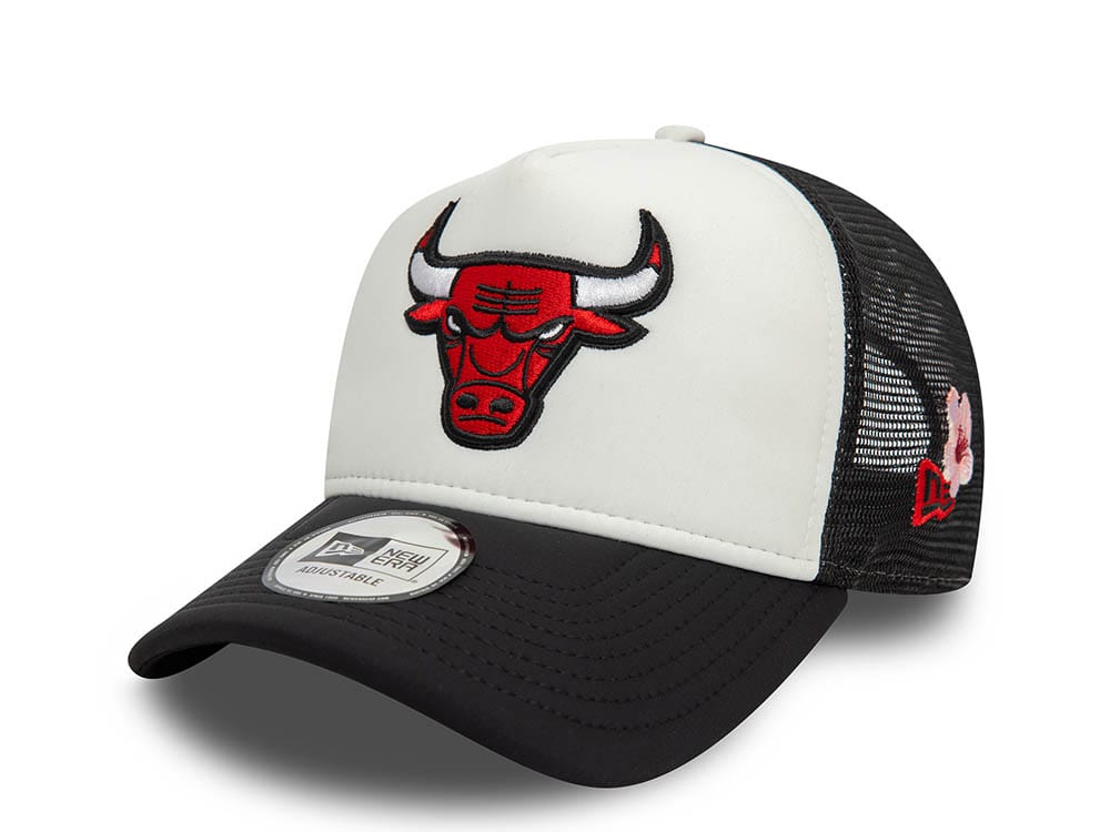 New Era Chicago Bulls Flower Black and White 9Forty A Frame Trucker Snapback Gorra