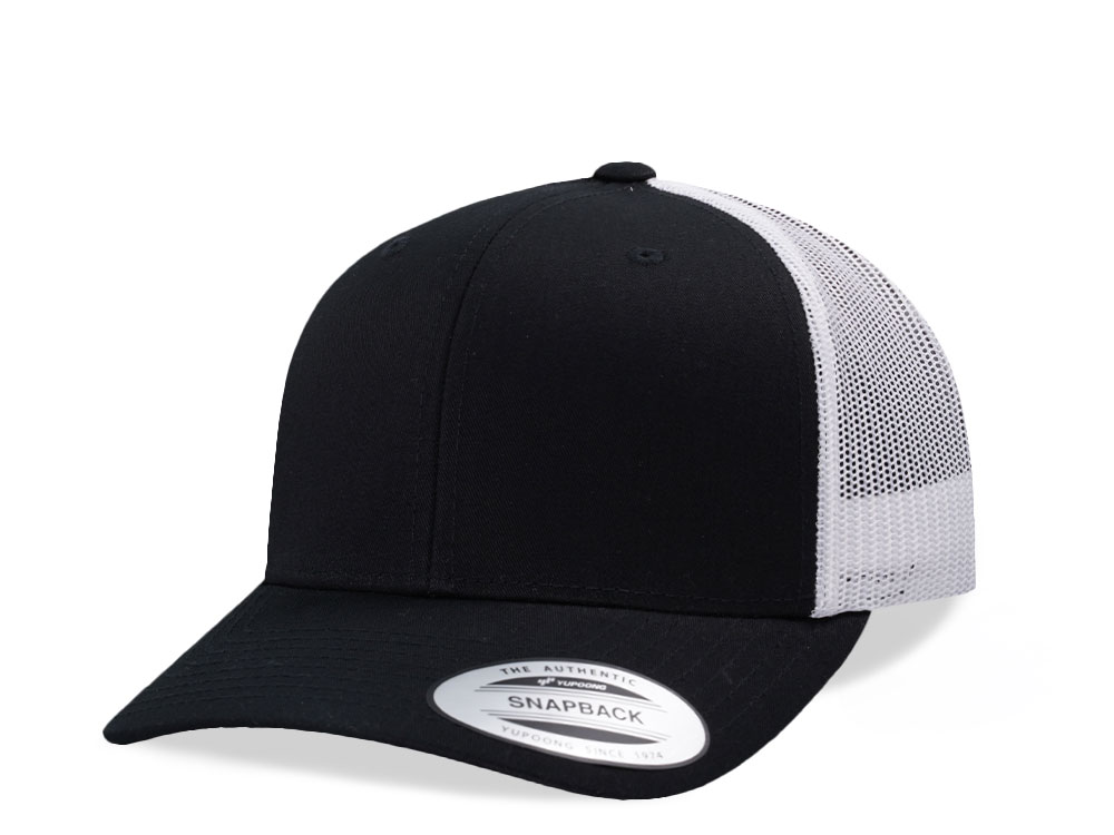 Yupoong Basic Black White Retro Trucker Snapback  Gorra