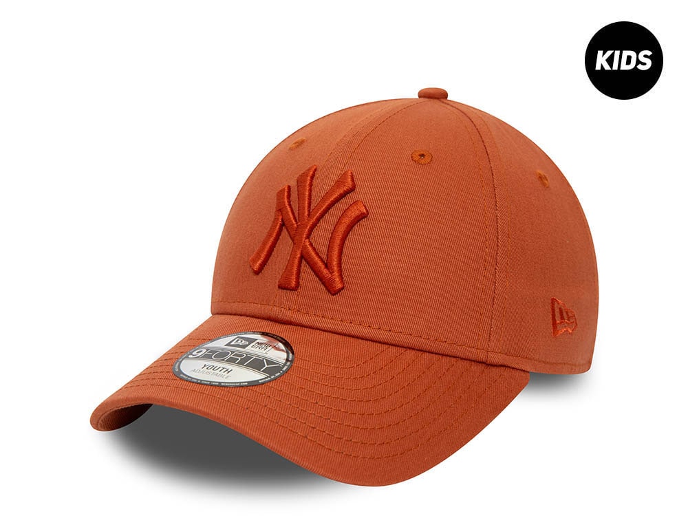 New Era New York Yankees League Essential Kids Brown 9Forty Strapback Gorra