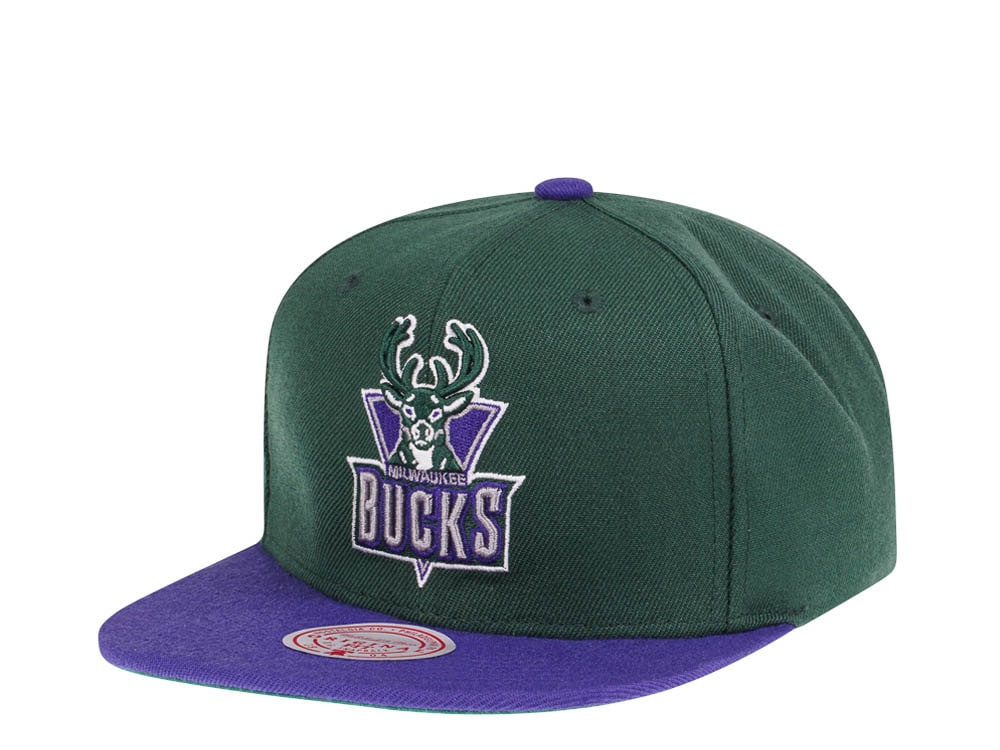 Mitchell & Ness Milwaukee Bucks Team Two Tone Hardwood Classics Snapback Cap